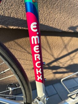 Eddy Merckx . - 16