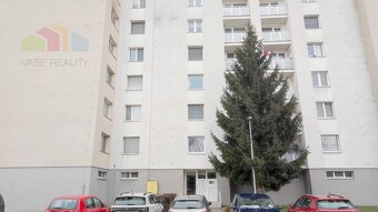 Veľký 4-izbový byt, 90m2, Piešťany - 16