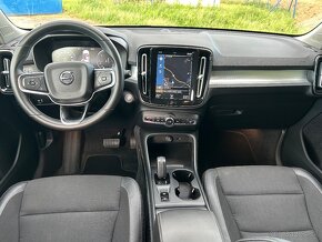 VOLVO XC40 MOMENTUM D3 AUTOMAT - 16