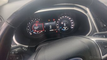 Ford Edge 2,0 TDCI Duratorq Sport AWD manual. - 16