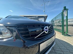 Volvo XC60 2.4 D5 AWD Ocean Race - 16