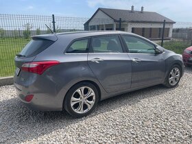 Hyundai i30 Combi  1,6GDI 99kw - 16