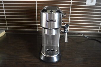 predam pakovy kavovar DeLonghi - 16