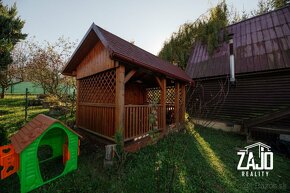 NA PREDAJ | CHATKA S VEĽKOU ZÁHRADOU 487m2 - Trenčín - 16