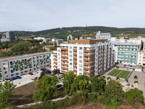 MIKELSSEN - Na predaj príjemný 2 izbový byt s balkónom v pro - 16