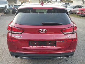 Hyundai i30 Hybrid, 1.5, rv.2021/06 (cj.2238) - 16