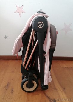 Peach pink cybex coya pre dievčatko - 16