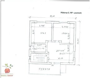 Predám poschodový rodinný dom Komjatice, centrum - 16