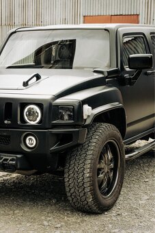 Hummer H3 Black custom - 16