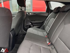 Kia Ceed SW 1.6 CRDi Silver, v Záruke, Pôvodný lak, 86 430km - 16