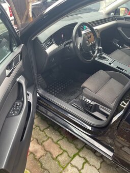 Volkswagen Passat Variant 2.0 TDI BMT Comfortline DSG - 16