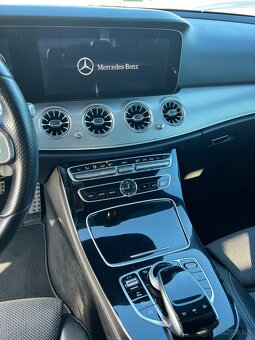 Mercedes E220cdi AMG look - 16