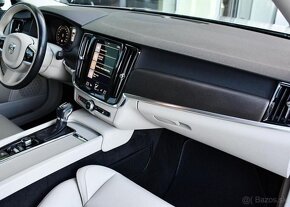 Volvo V90 2.0 D4 AWD CROSS COUNTRY ČR 140 kw - 16