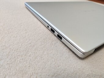 Huawei MateBook D15,, v novom stave,, 65W nabíjačka. - 16