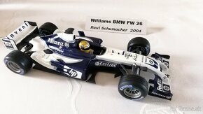 Modely F1 M1:18 - 16