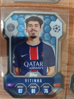 Futbalové kartičky Match Attax 2024/25 - Chrome Shield - 16