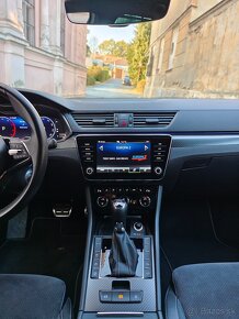 Škoda Superb Combi 2.0 TDI SCR Sportline DSG - 16