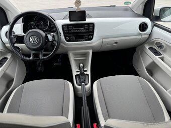 Volkswagen e-UP - 16