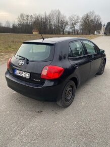 Toyota Auris 2008 1.6 - 16