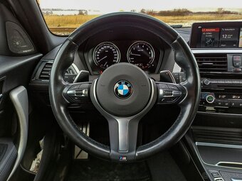 BMW Rad 1 M 140i xDrive Shadow A/T, 1. majiteľ, vysoký výkon - 16