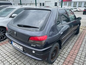 Peugeot 306 - 16