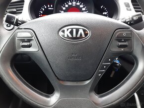 Kia Cee´d 1.6 CRDi LX/Silver 94KW,Diesel 6M - 16