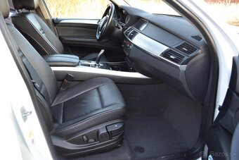 BMW X5 3.0 D xDrive, MODEL 2011, NAVI, KOŽA, BIXENÓNY, ŤAŽNÉ - 16