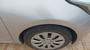 Kia Ceed SW 1.6 crdi Kúp. v SR ZNIZENA CENA - 16