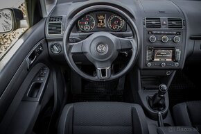 Volkswagen Touran 2.0 TDI Comfortline - 16