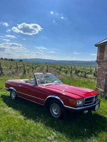 Mercedes SL W107 - 16