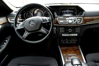 Mercedes-Benz E220 - 16