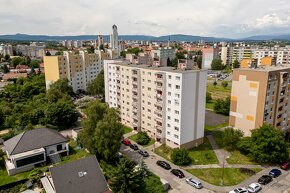 Na predaj slnečný 3 izbový byt s veľkým balkónom v Lučenci - 16