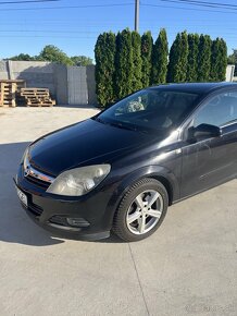 Opel astra GTC 1.9 TDi 88kW - 16