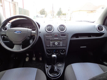 Ford Fusion 1,4i 16v,59kw,M5 - 16