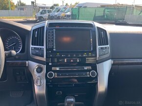 Toyota Land Cruiser 200 V8 4.5 I D-4D Lux - 16