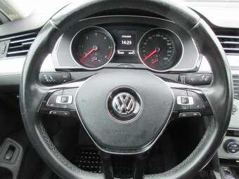 Volkswagen Passat 2.0 TDI BMT Comfortline DSG - 16