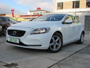 Volvo V40 D2 Kinetic - 0% Akontácia - 16