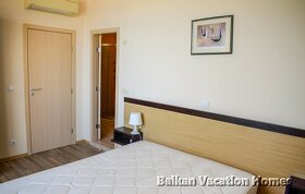 Veľká 2 izbový strešný apartmán v Obzor Bulharsko - 16