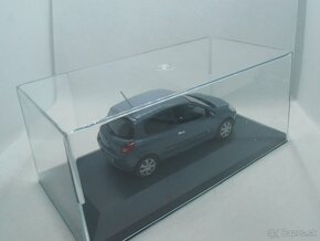 Renault Clio III, Renault R16, R8 TAXI 1/43 - 16