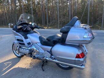 Honda Goldwing GL1800 - 16