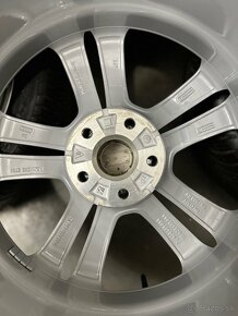 Zimná sada 5x112 R18 , 225/40/18 - Audi A3 Sline / S3/ Golf - 16