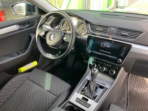 Škoda Superb Combi 2.0 TDI  DSG rok 2021 nízky najazd km - 16