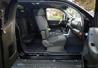 NISSAN NAVARA 2.5Dci 140kW MANUAL- 2011 - DLHA KORBA - STK - 16