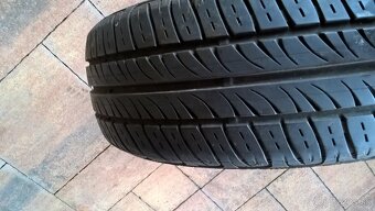 2 + 2 ks LETNÉ pneu 185/60 R14 82H SEMPERIT a KUMHO cca 7 mm - 16