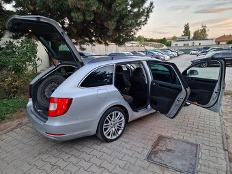 Škoda Superb Combi II 2.0 TDi 140k DSG 4x4 Family (diesel) - 16