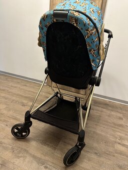 Cybex Cherubs Blue by Jeremy Scott - 16