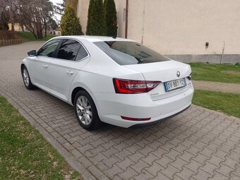 Predám Škoda Superb 3 limuzína obsah 2 liter ročník 2016 - 16