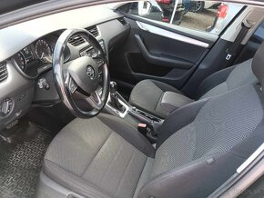 Škoda Octavia Combi 1.6 TDI Elegance DSG - 16