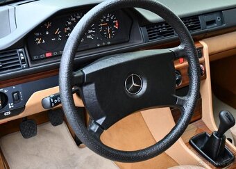 Mercedes-Benz 124 230E PĚKNÝ STAV 63.730KM 97 kw - 16