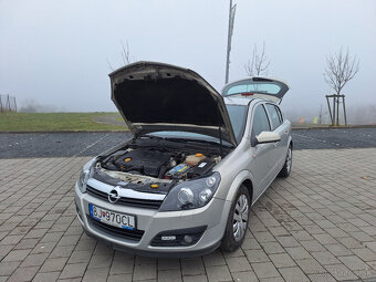 Predám Opel Astra 1.9 CDTi 120k A/T - 16